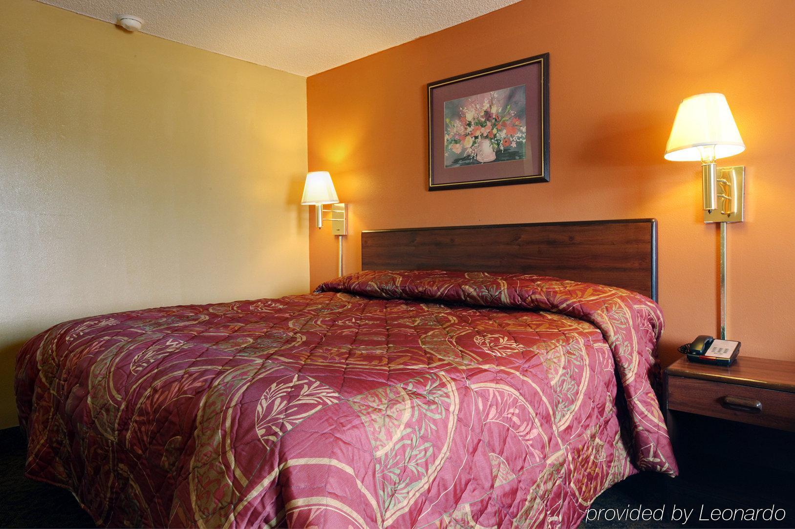 Americas Best Value Inn And Suites Гринвуд Номер фото